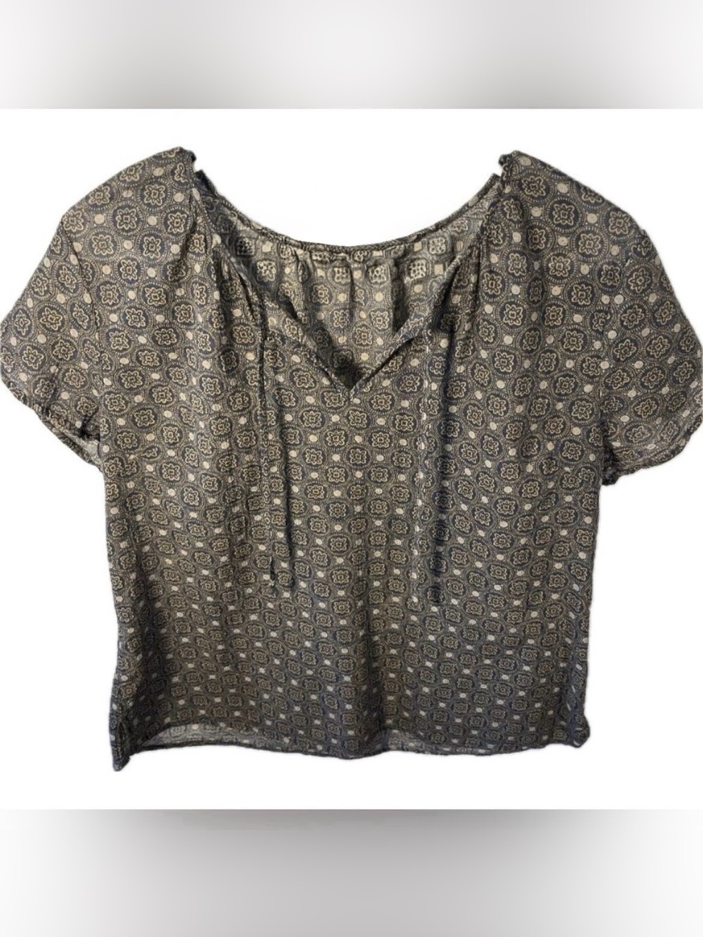 Eddie Bauer Women's Geometric Shaped Short Sleeve Blouse